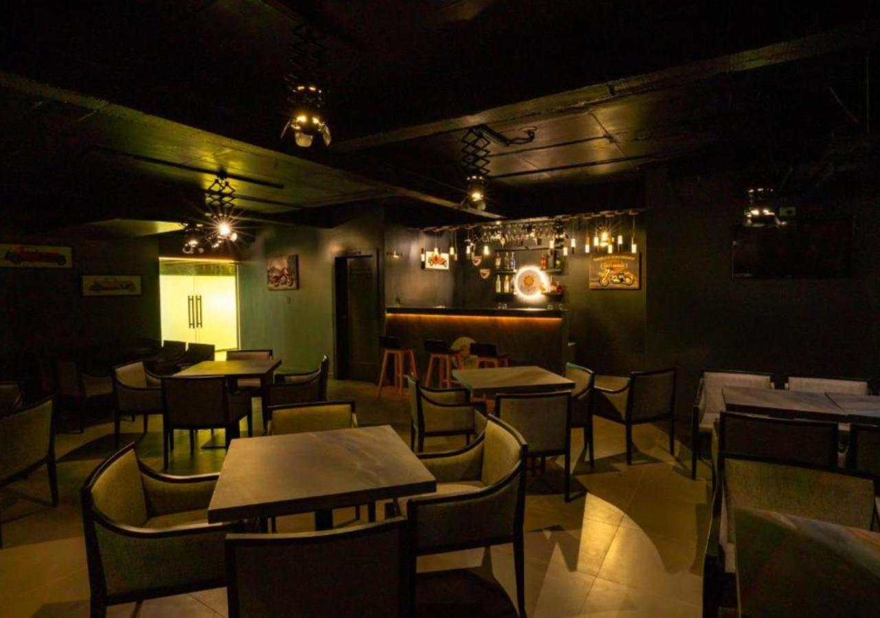 Hotel Visakka Palani Extérieur photo