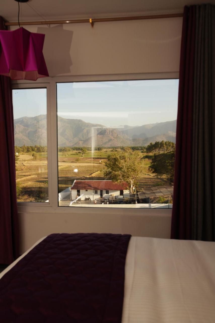 Hotel Visakka Palani Extérieur photo